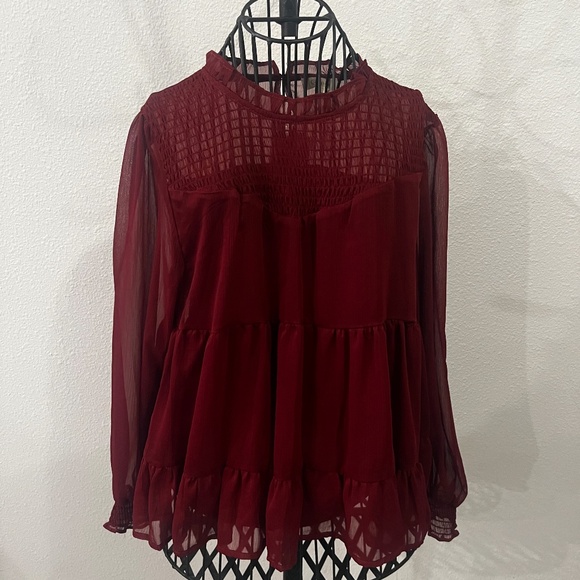 NWT Greige Red Romantic Boho Blouse Size M - Picture 1 of 6